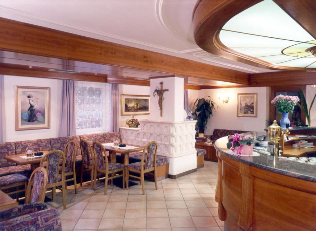 Hotel Villa Mozart ポッツァ・ディ・ファッサ エクステリア 写真