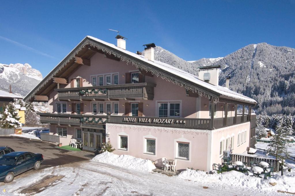 Hotel Villa Mozart ポッツァ・ディ・ファッサ エクステリア 写真